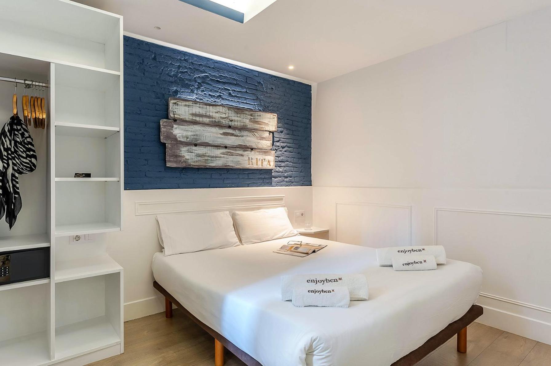 Enjoybcn Colon Apartments Barcelona Luaran gambar