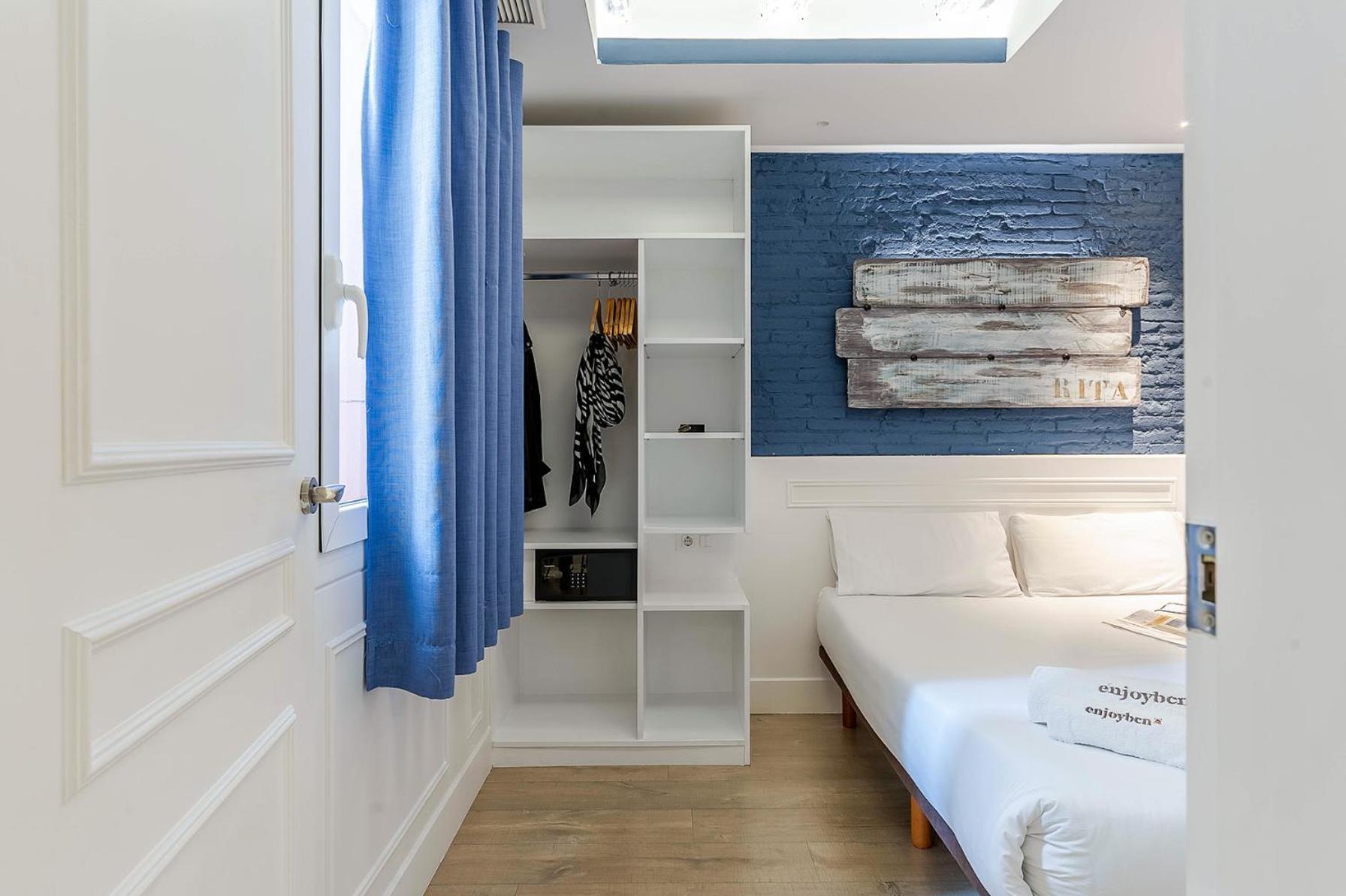 Enjoybcn Colon Apartments Barcelona Luaran gambar