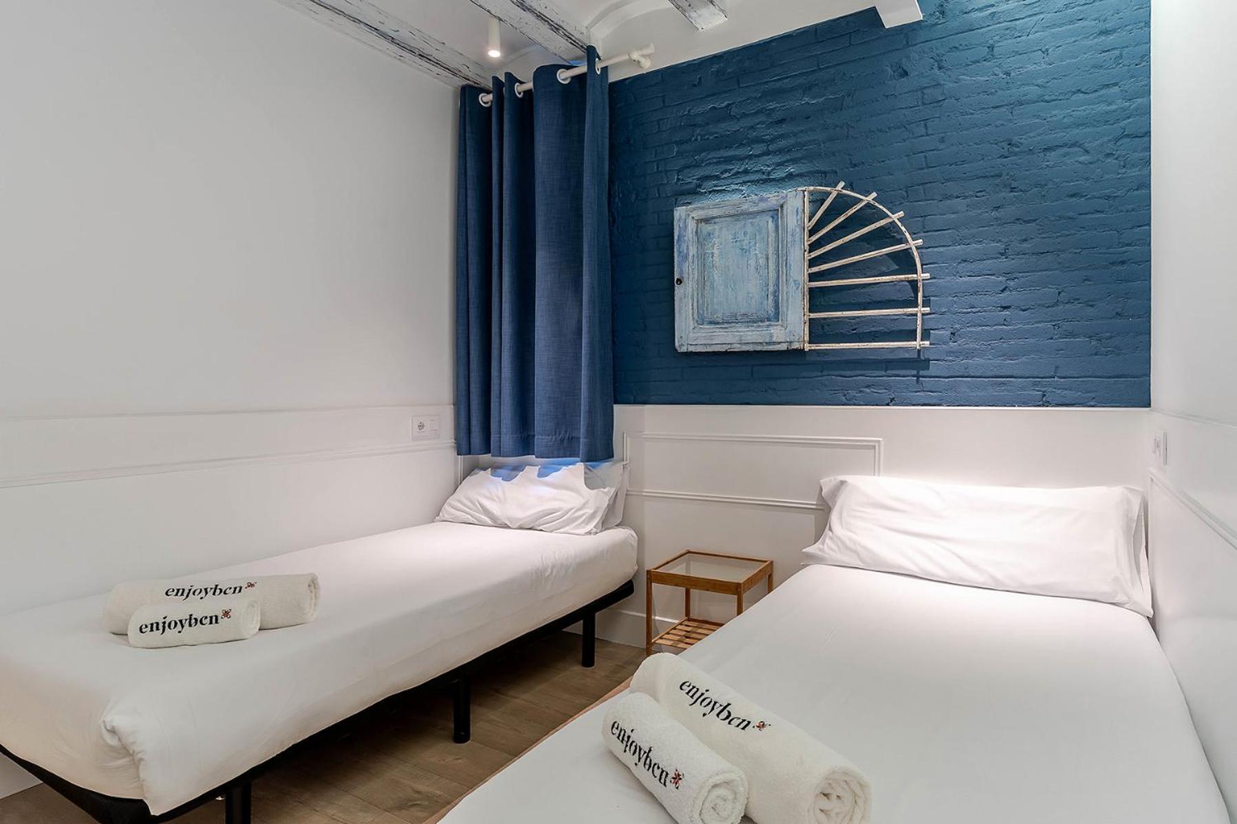 Enjoybcn Colon Apartments Barcelona Luaran gambar